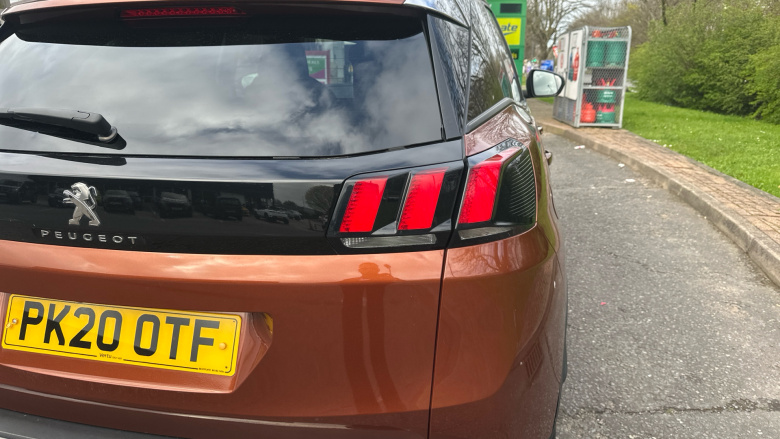 Peugeot 3008 1.5 BlueHDi Allure 5dr EAT8 Diesel Estate